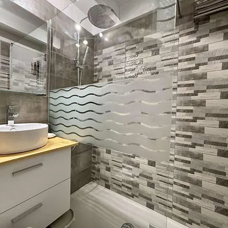 Duplex Renove Avec Apercu Mer, Proche Port Et Plage, Parking Inclus - Fr-1-246a-294 Апартаменты *